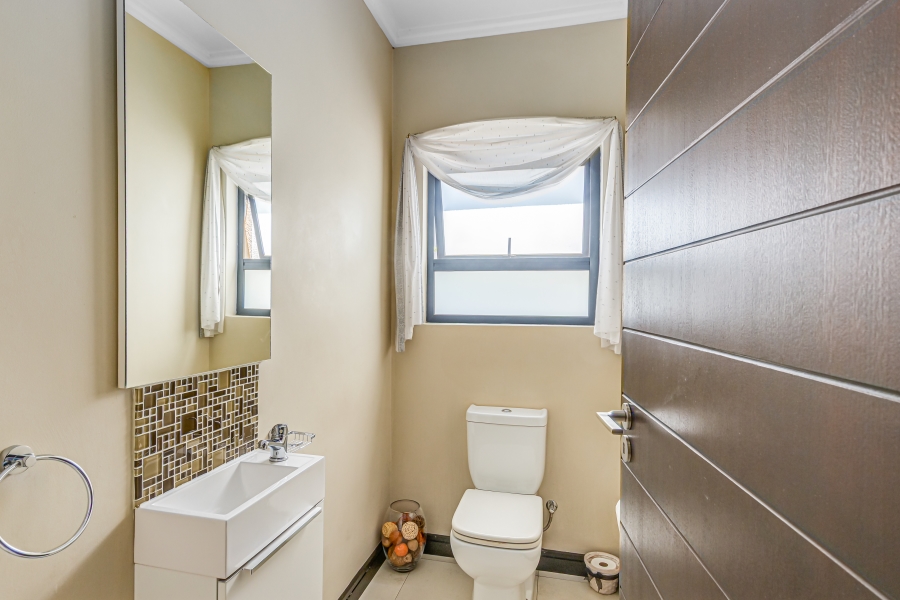 3 Bedroom Property for Sale in Kyalami Gauteng