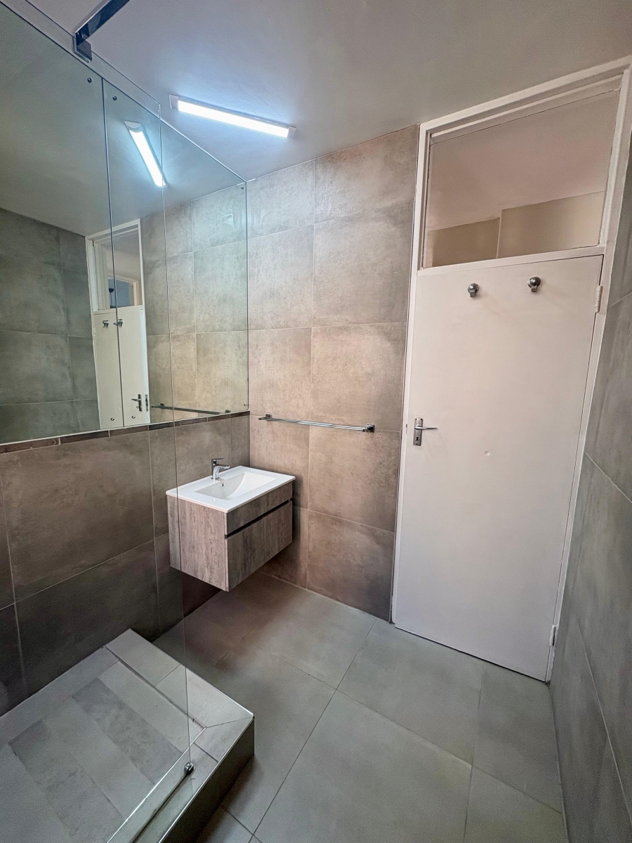 2 Bedroom Property for Sale in Parktown Gauteng