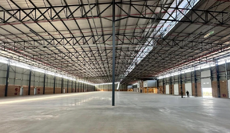 To Let commercial Property for Rent in Airport Park Gauteng