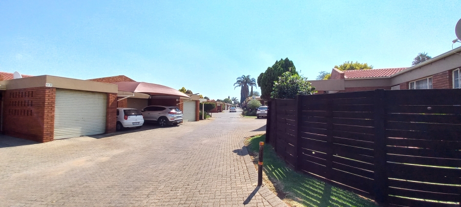 2 Bedroom Property for Sale in Witfield Gauteng