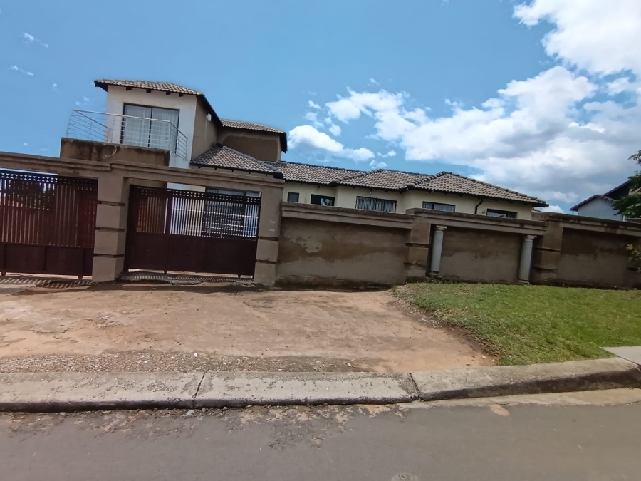 3 Bedroom Property for Sale in Birch Acres Gauteng