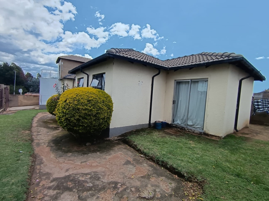 3 Bedroom Property for Sale in Birch Acres Gauteng