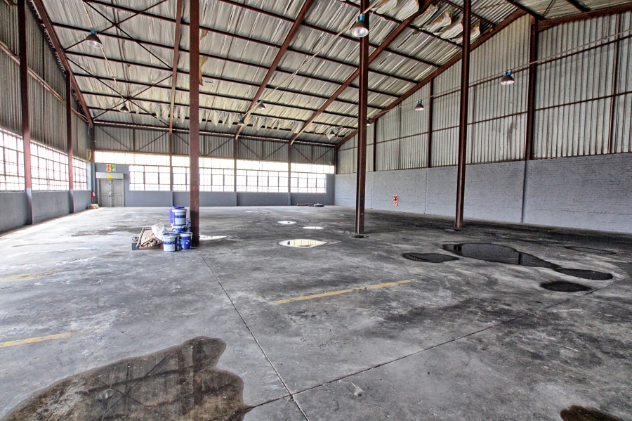 To Let commercial Property for Rent in Robertville Gauteng