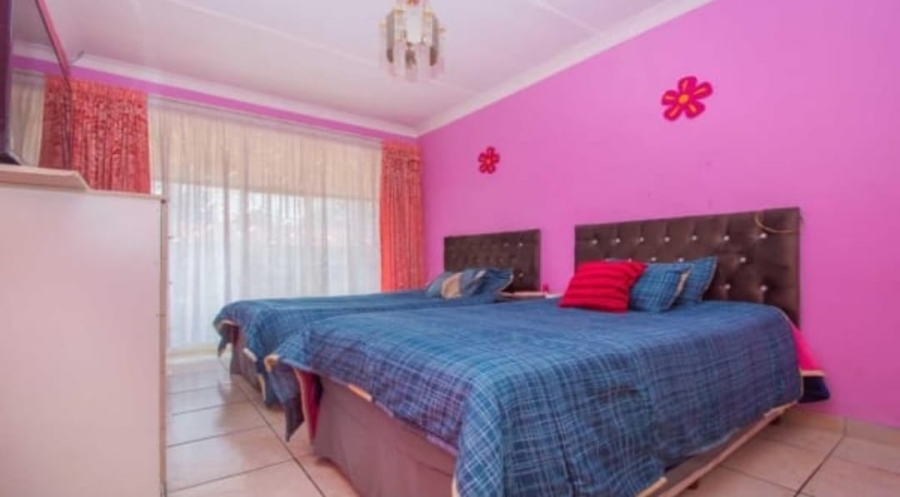 2 Bedroom Property for Sale in Florida Gauteng