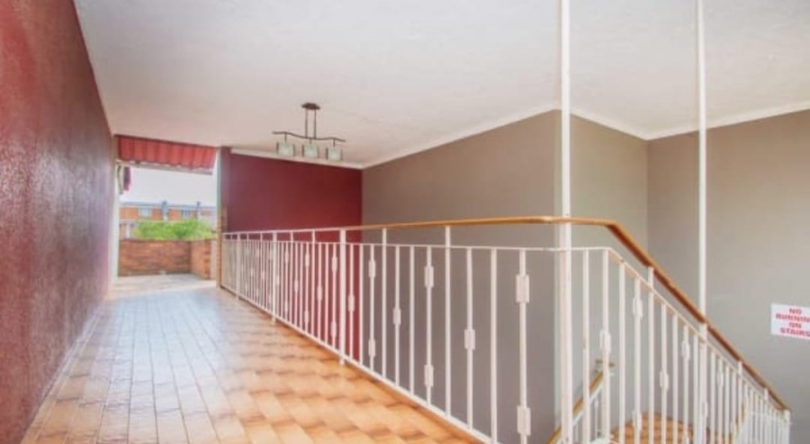 2 Bedroom Property for Sale in Florida Gauteng