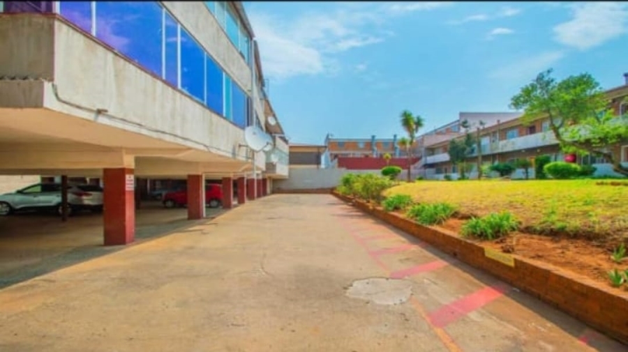 2 Bedroom Property for Sale in Florida Gauteng