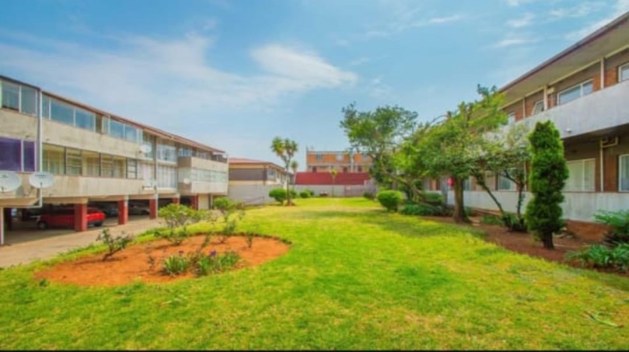 2 Bedroom Property for Sale in Florida Gauteng