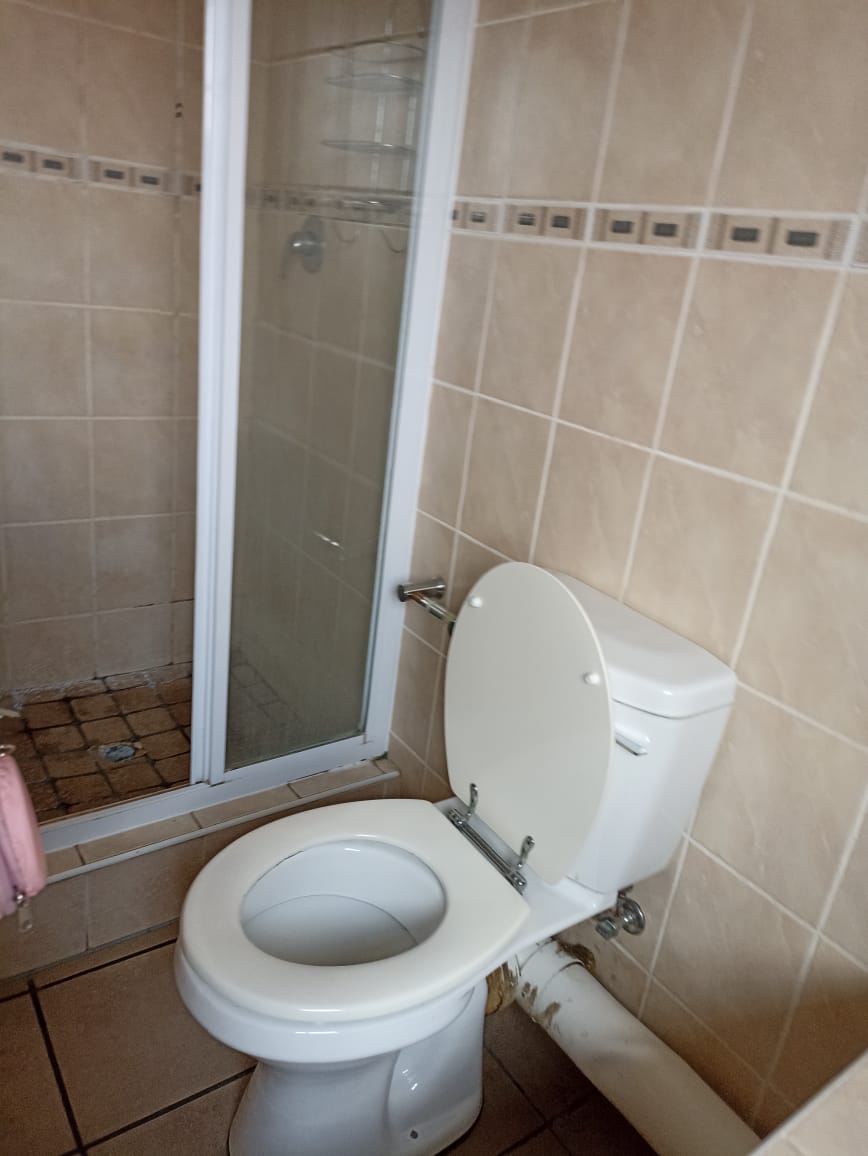 To Let 2 Bedroom Property for Rent in Erand Gardens Gauteng