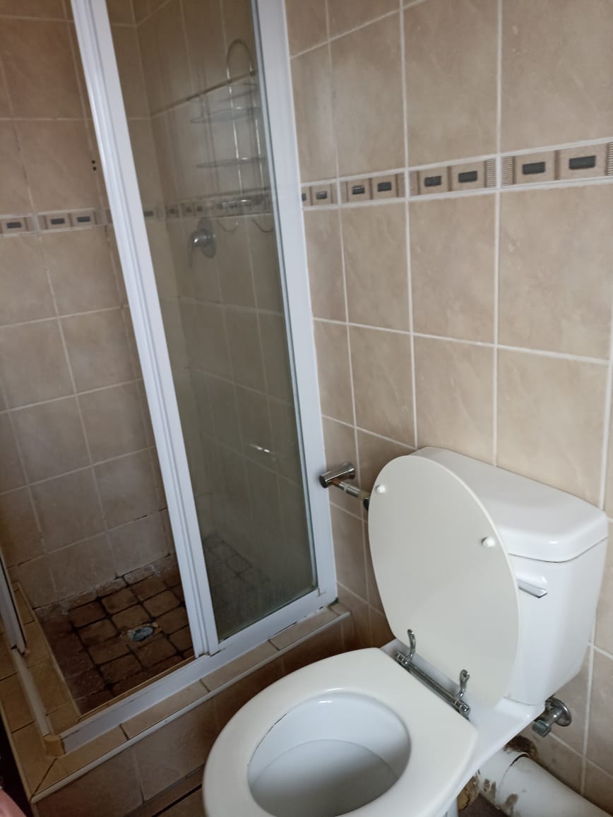 To Let 2 Bedroom Property for Rent in Erand Gardens Gauteng