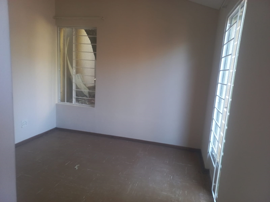 To Let 0 Bedroom Property for Rent in Parktown Gauteng