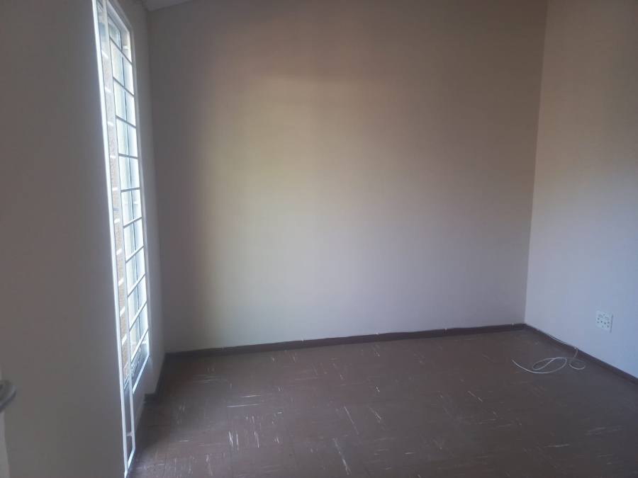 To Let 0 Bedroom Property for Rent in Parktown Gauteng