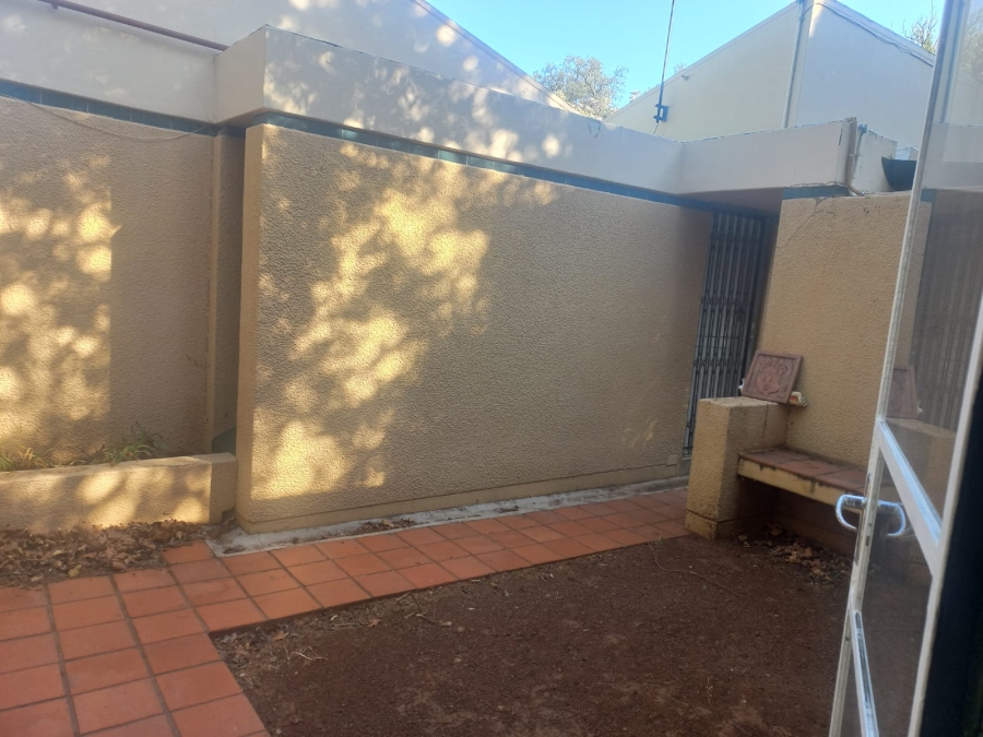 To Let 0 Bedroom Property for Rent in Parktown Gauteng