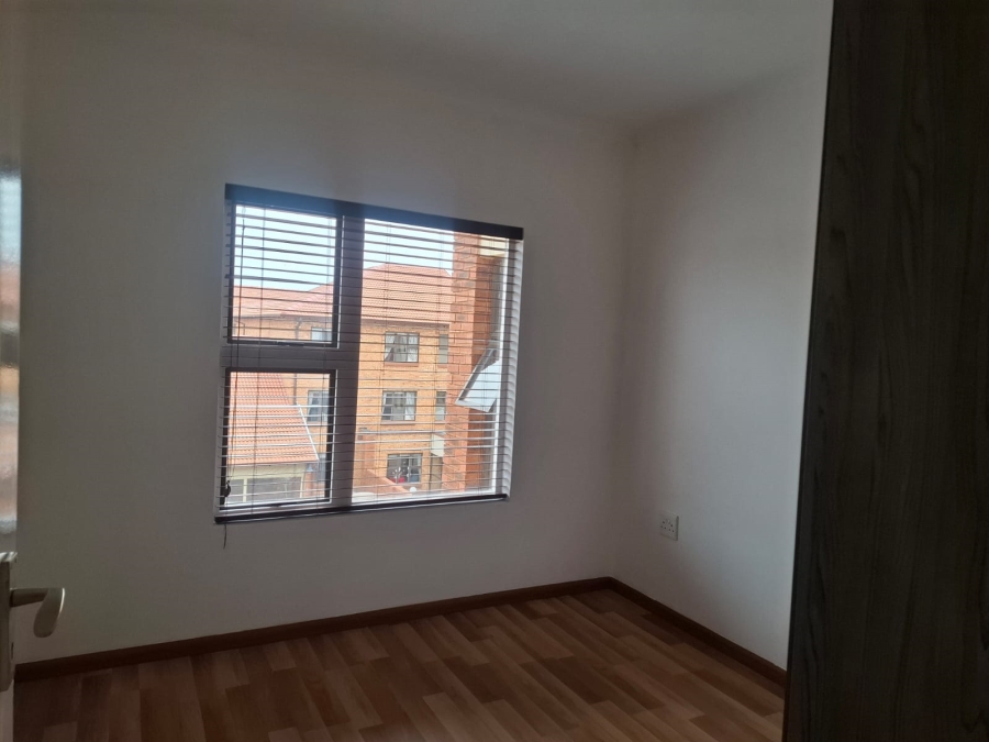 2 Bedroom Property for Sale in Brentwood Gauteng