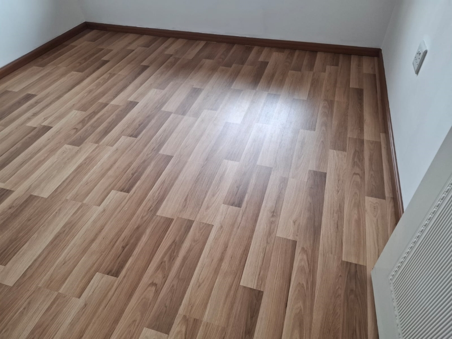 2 Bedroom Property for Sale in Brentwood Gauteng