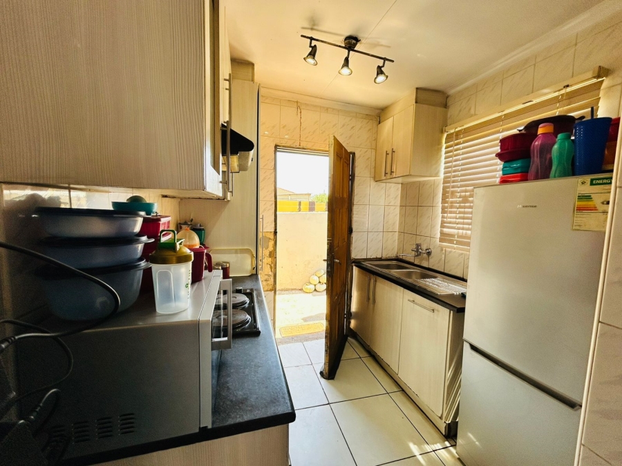 2 Bedroom Property for Sale in New Payneville Gauteng