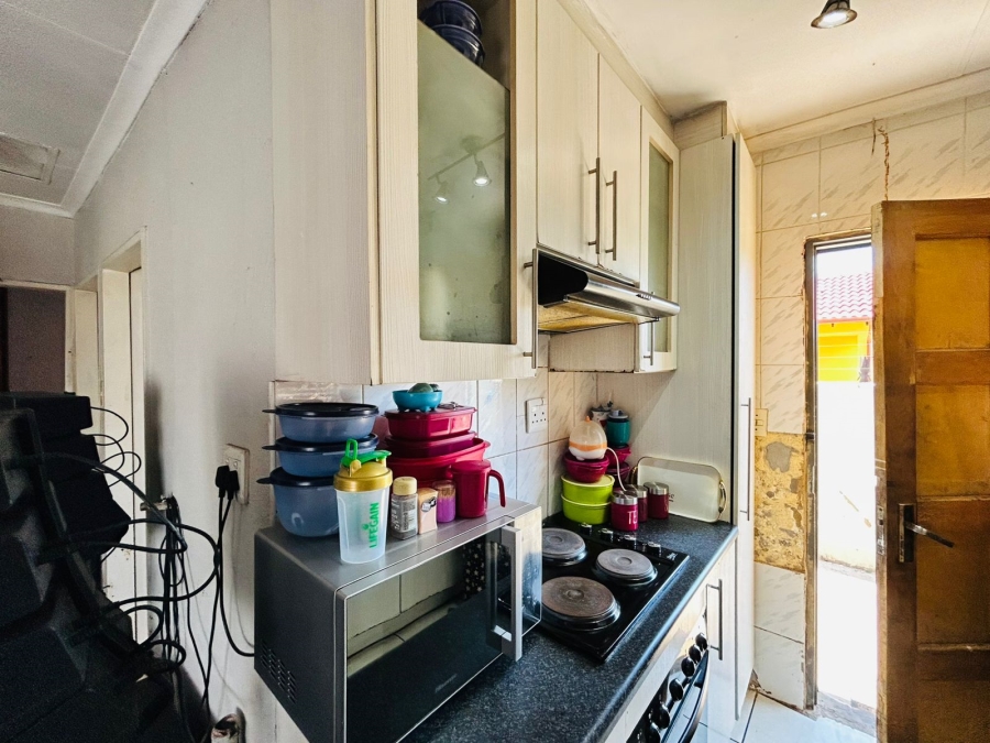 2 Bedroom Property for Sale in New Payneville Gauteng