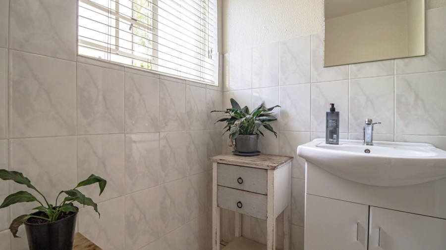 To Let 2 Bedroom Property for Rent in Eden Glen Gauteng