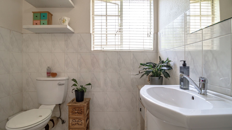 To Let 2 Bedroom Property for Rent in Eden Glen Gauteng