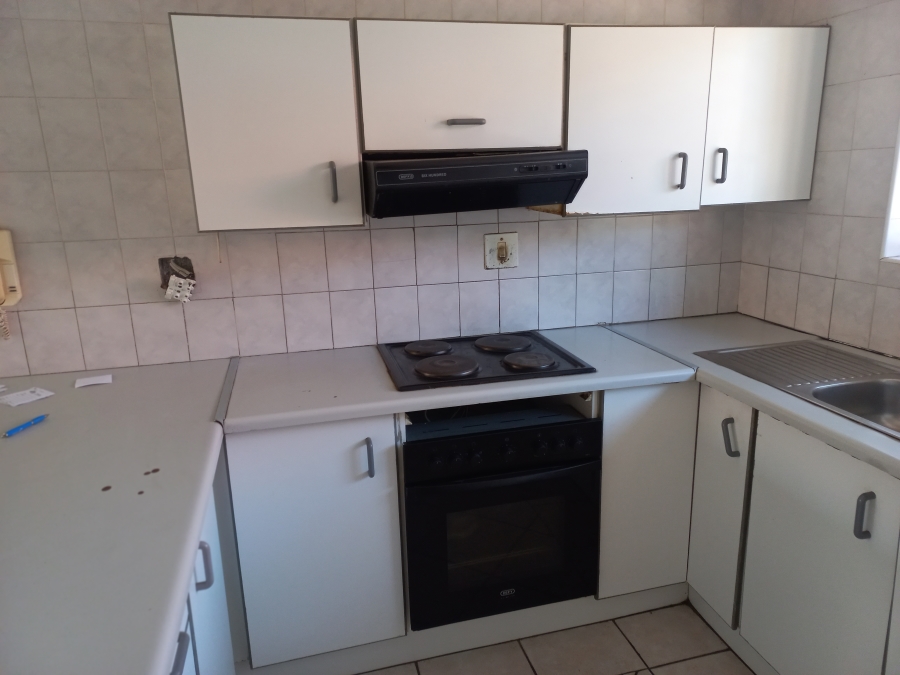 3 Bedroom Property for Sale in Glenvista Gauteng
