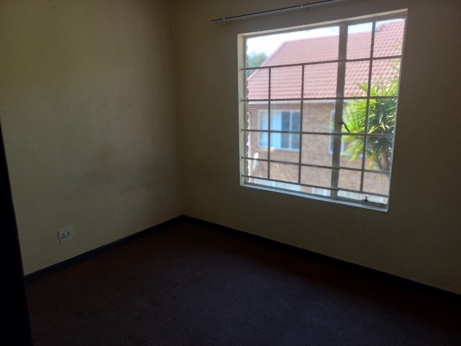 3 Bedroom Property for Sale in Glenvista Gauteng