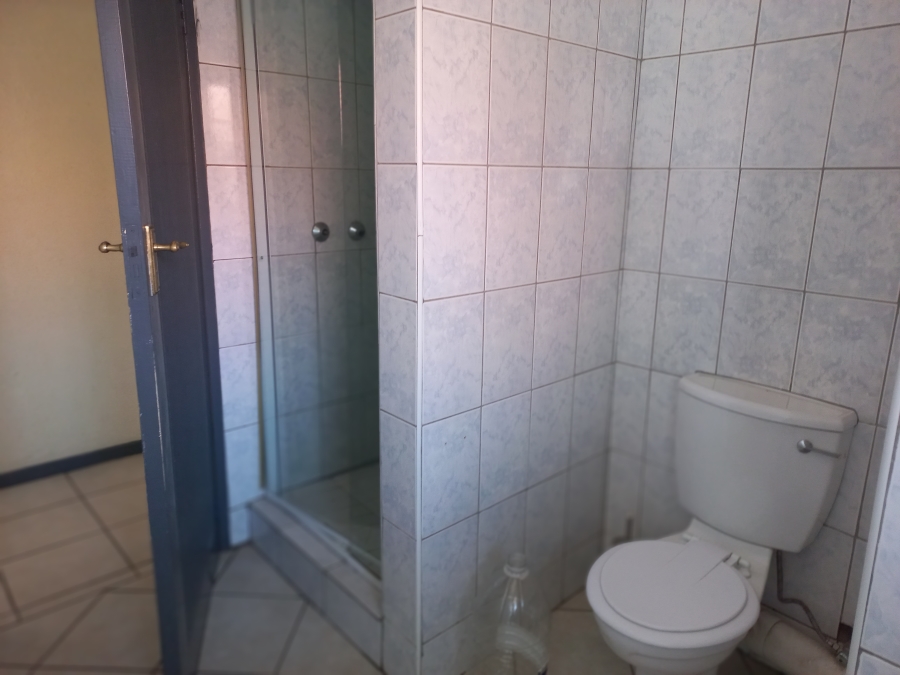 3 Bedroom Property for Sale in Glenvista Gauteng