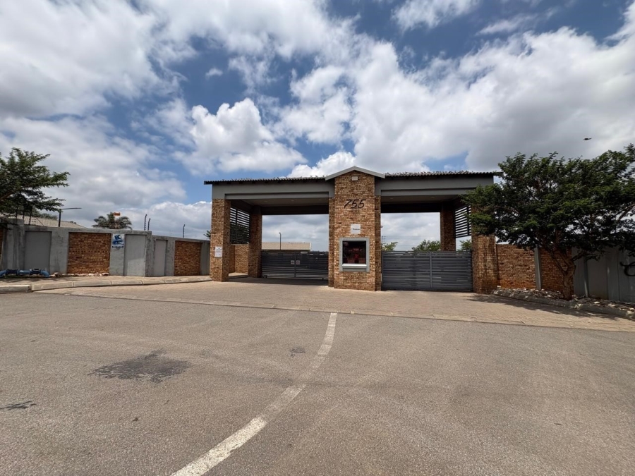 3 Bedroom Property for Sale in Groblerpark Gauteng