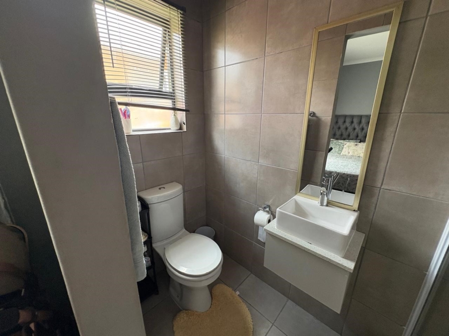 3 Bedroom Property for Sale in Groblerpark Gauteng