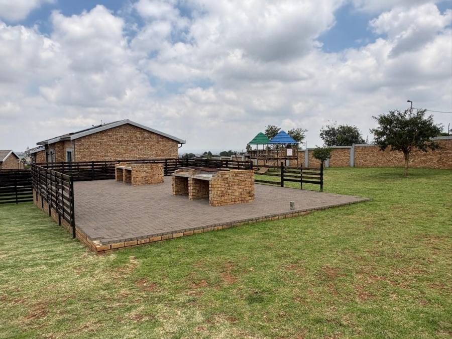 3 Bedroom Property for Sale in Groblerpark Gauteng