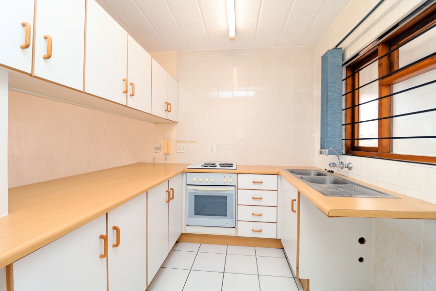 2 Bedroom Property for Sale in Northcliff Gauteng