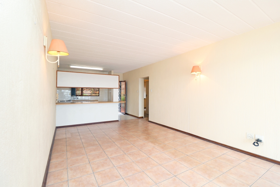 2 Bedroom Property for Sale in Northcliff Gauteng