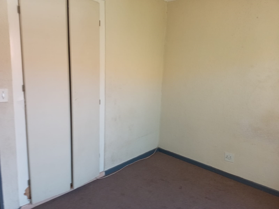 3 Bedroom Property for Sale in Glenvista Gauteng