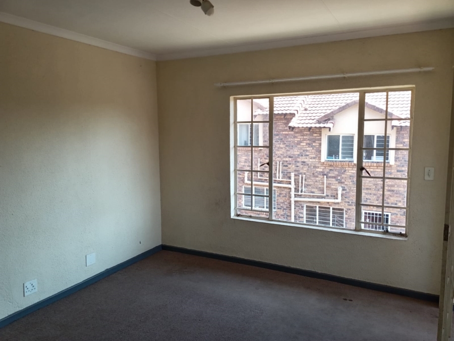 3 Bedroom Property for Sale in Glenvista Gauteng