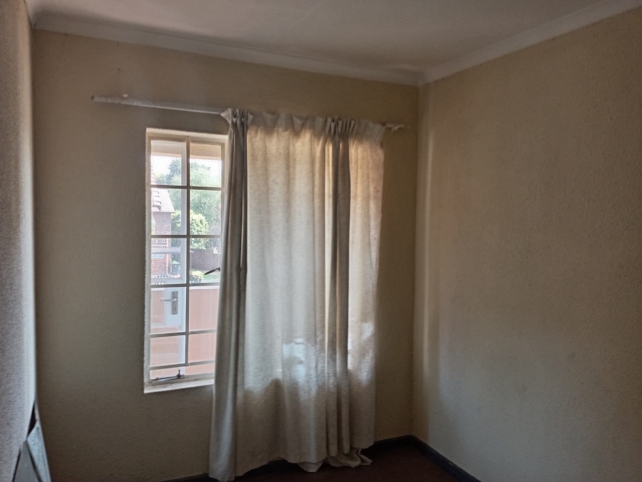 3 Bedroom Property for Sale in Glenvista Gauteng