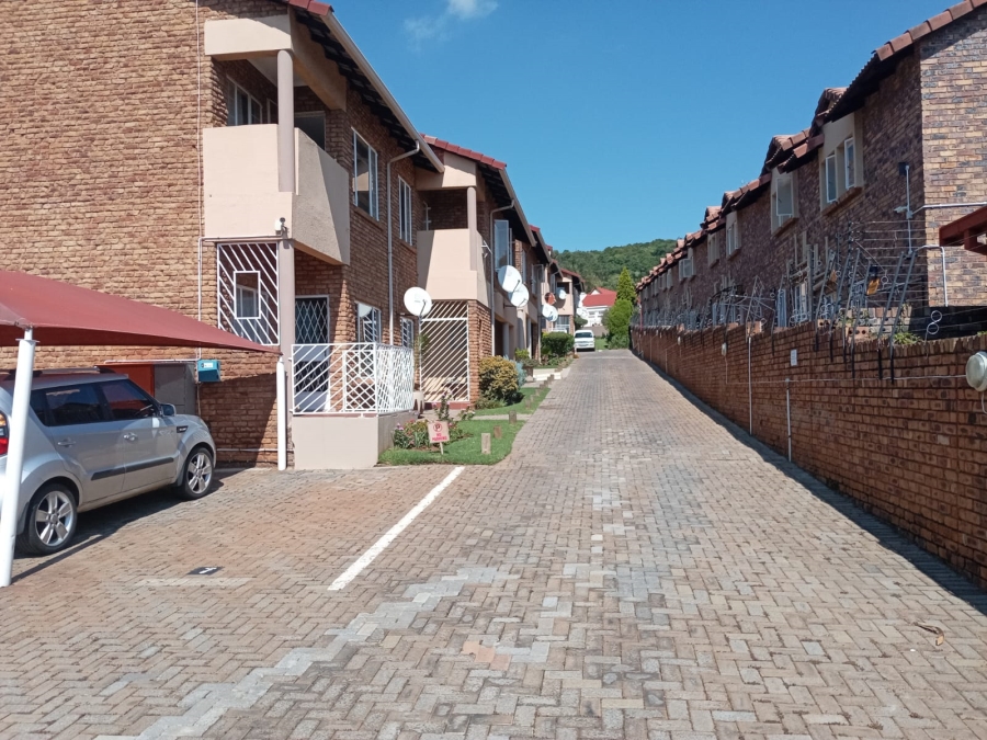 3 Bedroom Property for Sale in Glenvista Gauteng