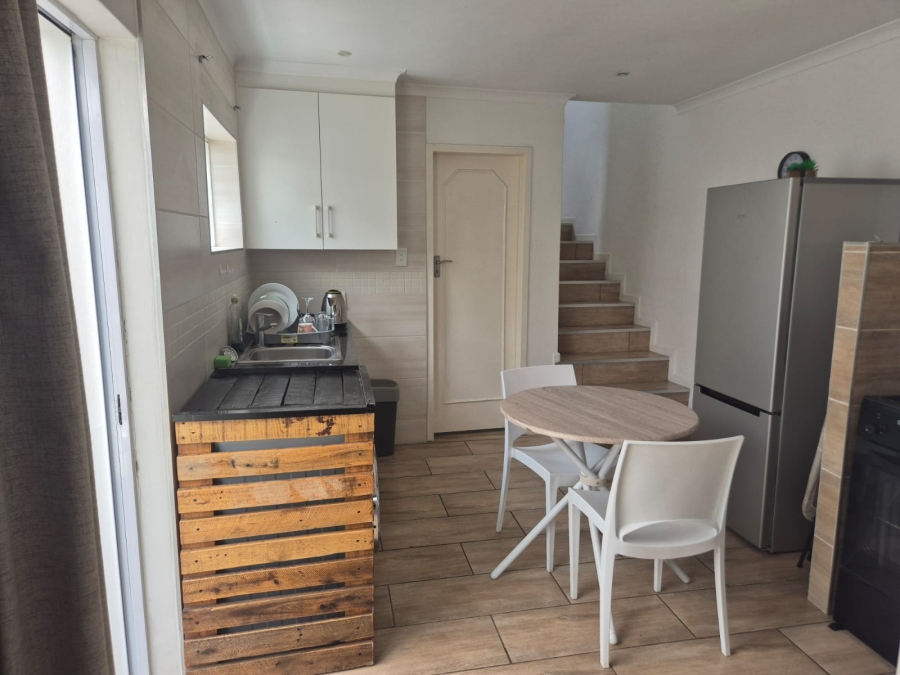 1 Bedroom Property for Sale in Parkhurst Gauteng