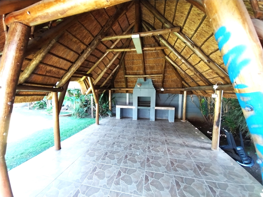 3 Bedroom Property for Sale in Brackendowns Gauteng