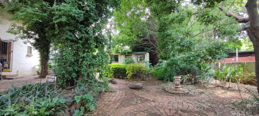 To Let 3 Bedroom Property for Rent in Rooihuiskraal North Gauteng