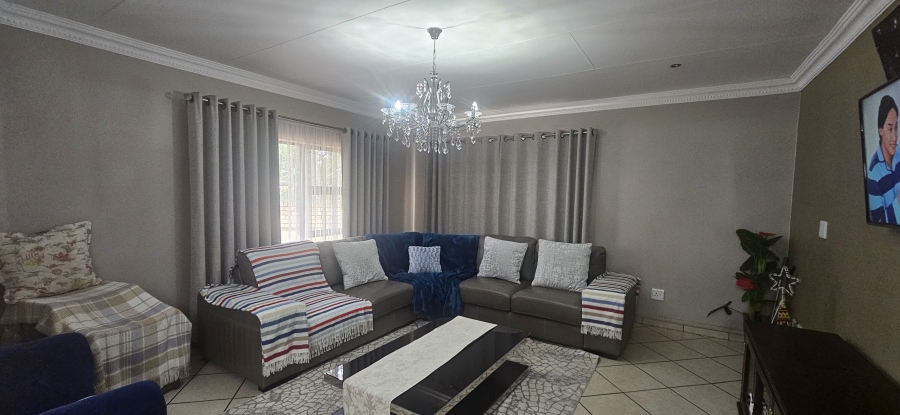 4 Bedroom Property for Sale in Meyersdal Gauteng