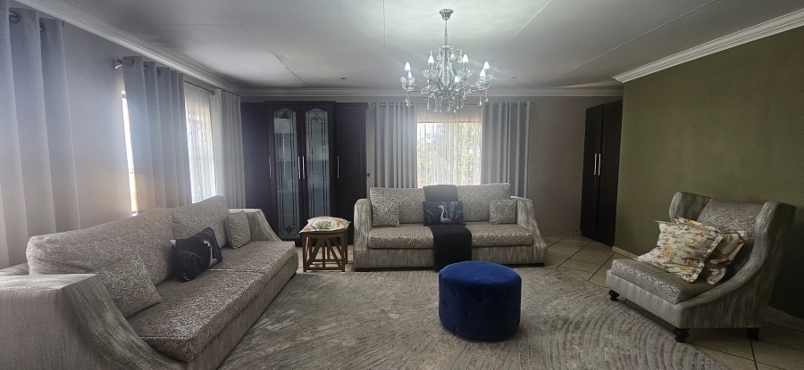4 Bedroom Property for Sale in Meyersdal Gauteng