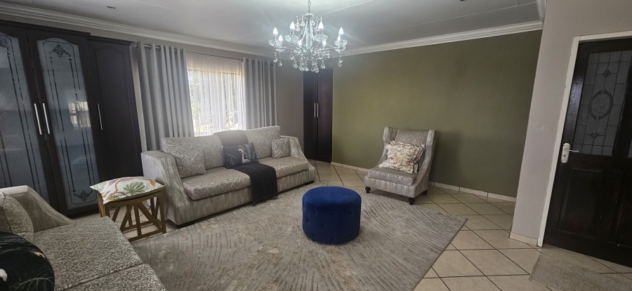 4 Bedroom Property for Sale in Meyersdal Gauteng