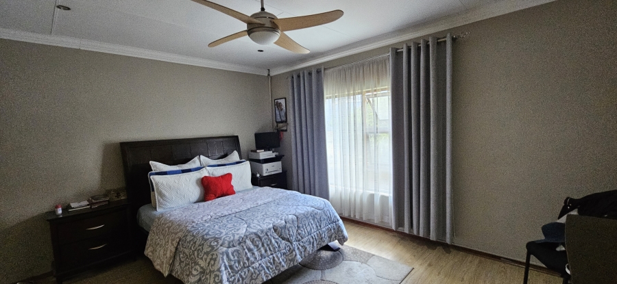 4 Bedroom Property for Sale in Meyersdal Gauteng