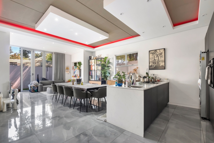 4 Bedroom Property for Sale in Morningside Manor Gauteng