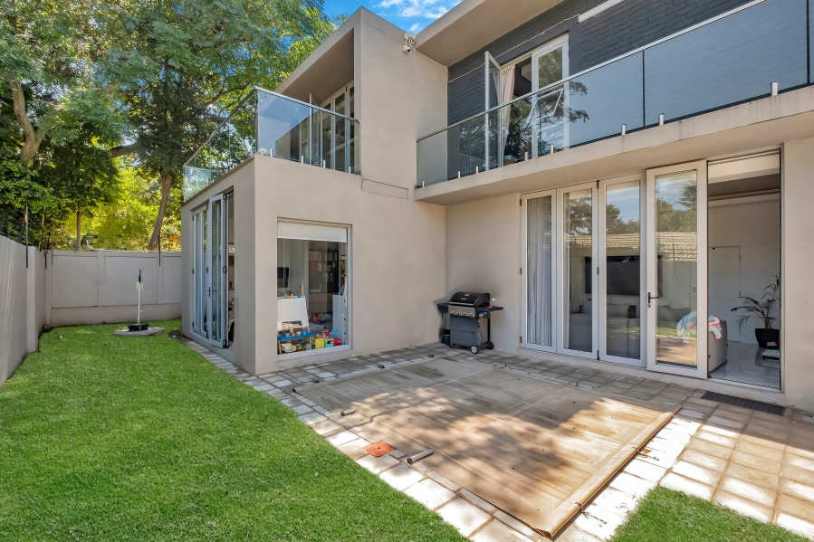 4 Bedroom Property for Sale in Morningside Manor Gauteng