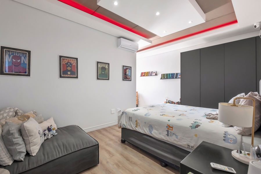 4 Bedroom Property for Sale in Morningside Manor Gauteng