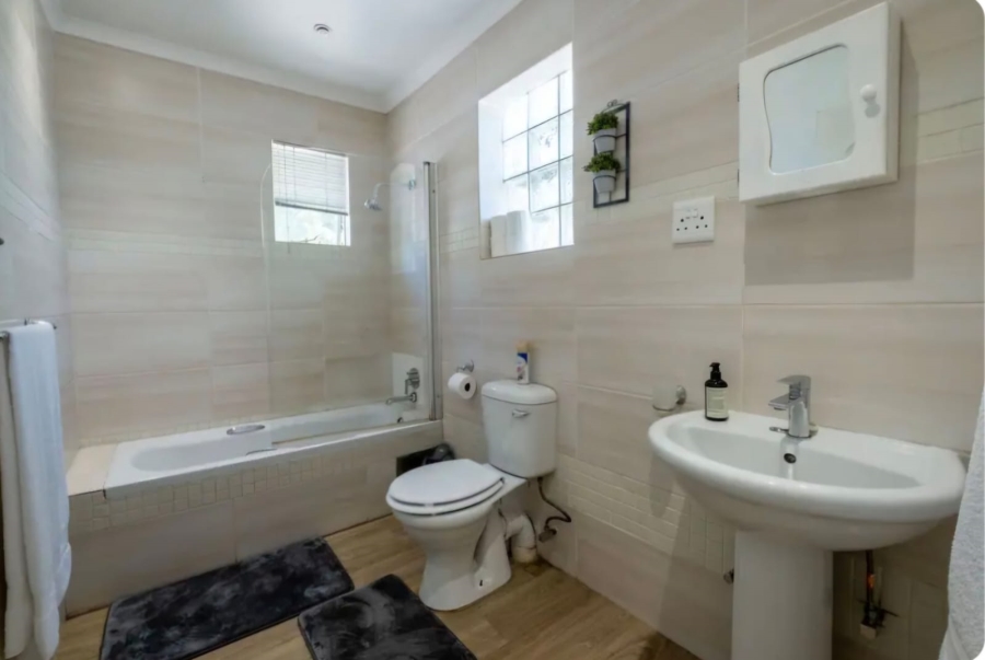 2 Bedroom Property for Sale in Parktown North Gauteng