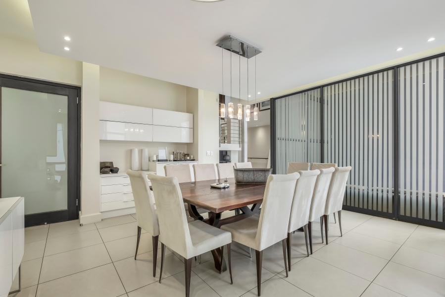 4 Bedroom Property for Sale in Atholl Gauteng