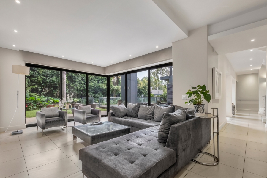 4 Bedroom Property for Sale in Atholl Gauteng