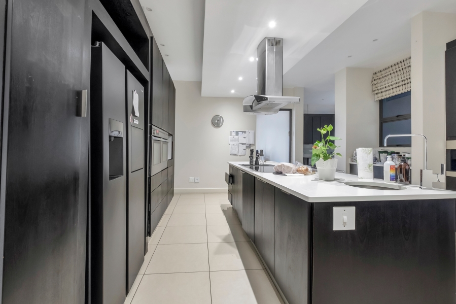 4 Bedroom Property for Sale in Atholl Gauteng