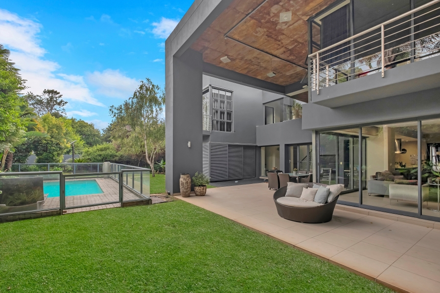 4 Bedroom Property for Sale in Atholl Gauteng