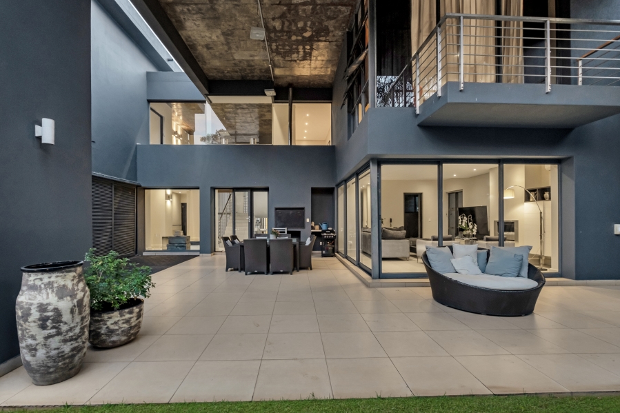 4 Bedroom Property for Sale in Atholl Gauteng